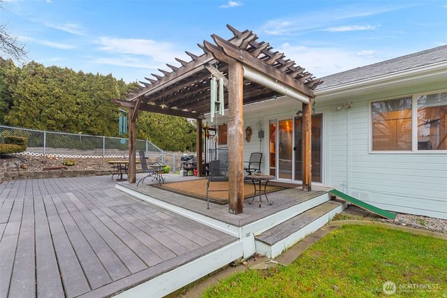 539 Rolfs Court, East Wenatchee, WA 98802