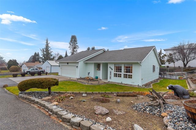 539 Rolfs Court, East Wenatchee, WA 98802