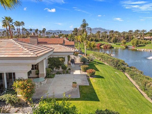405 White Horse Trail, Palm Desert, CA 92211