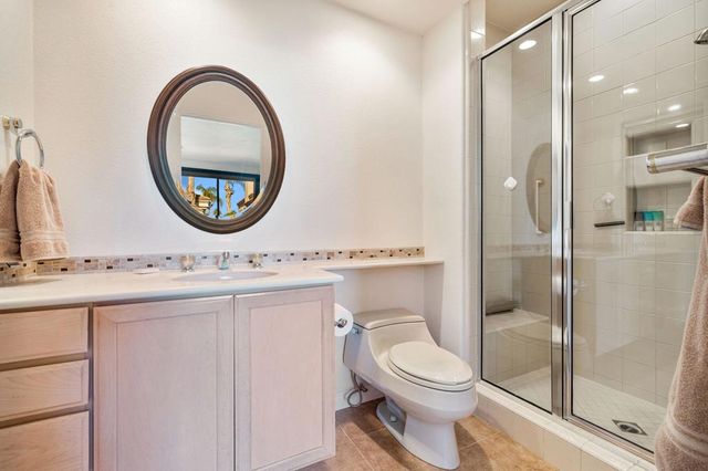 405 White Horse Trail, Palm Desert, CA 92211