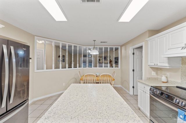 5219 Chumuckla Hwy, Pace, FL 32571