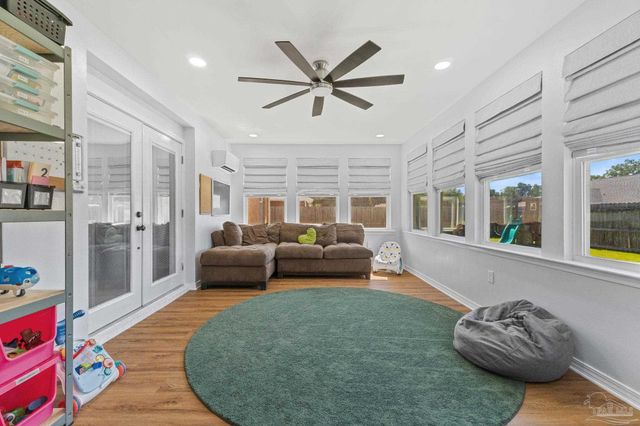 5219 Chumuckla Hwy, Pace, FL 32571