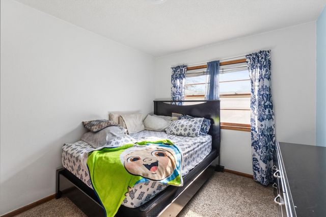806 Bell Avenue, Des Moines, IA 50315