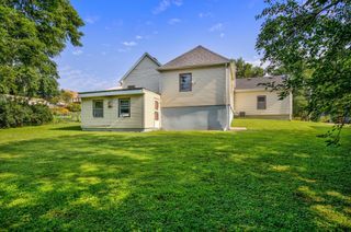 806 Bell Avenue, Des Moines, IA 50315