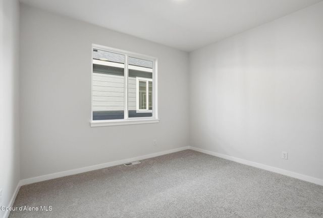 2618 W VICTOR LOOP, Coeur D'alene, ID 83815