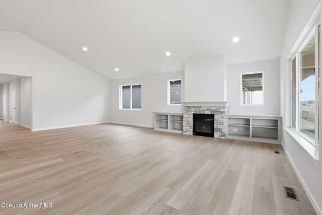 2618 W VICTOR LOOP, Coeur D'alene, ID 83815