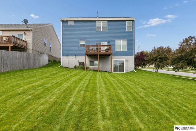 8025 N 147th Avenue, Bennington, NE 68007