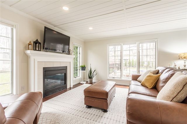 26 Pewter Rock, Penfield, NY 14580