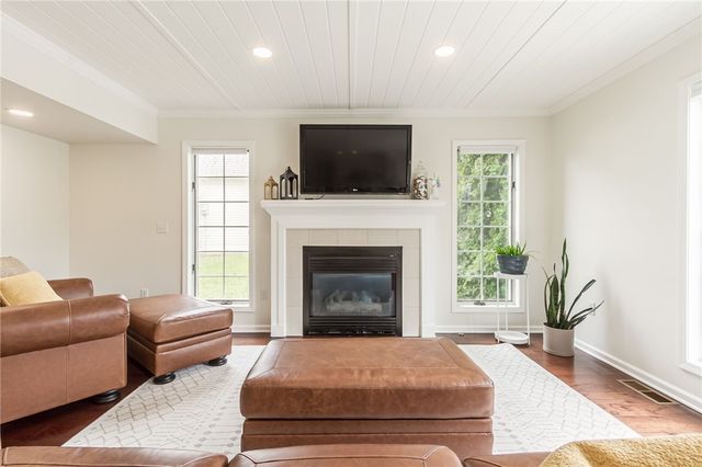 26 Pewter Rock, Penfield, NY 14580