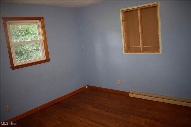 404 S Bon Air Avenue, Youngstown, OH 44509