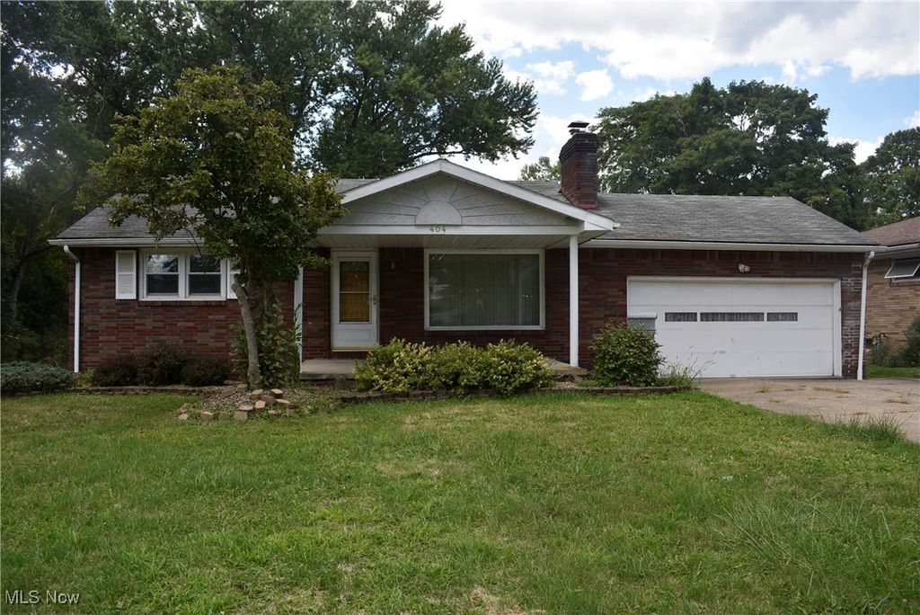 404 S Bon Air Avenue, Youngstown, OH 44509