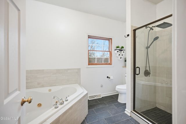 114 Stone Quarry Road, Halfmoon, NY 12065