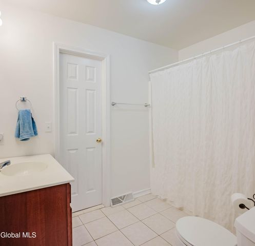 114 Stone Quarry Road, Halfmoon, NY 12065