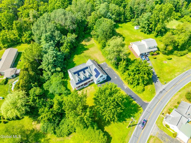 114 Stone Quarry Road, Halfmoon, NY 12065