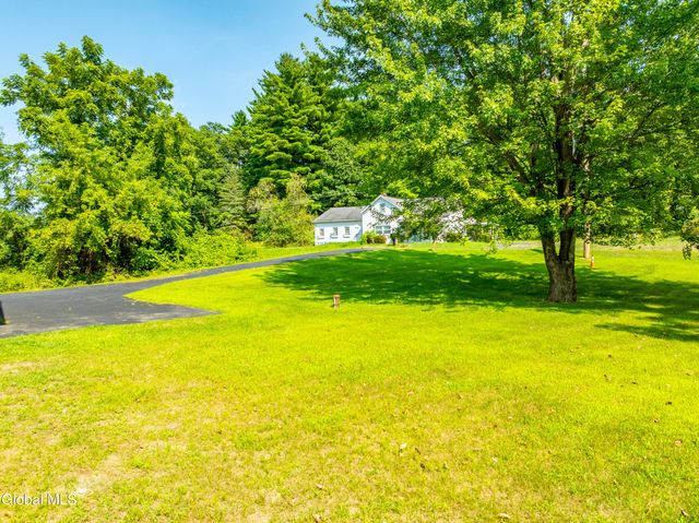 114 Stone Quarry Road, Halfmoon, NY 12065