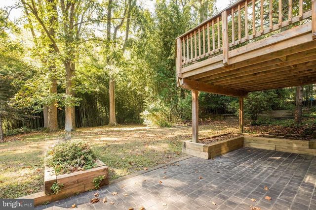 6710 PERSIMMON TREE RD, Bethesda, MD 20817