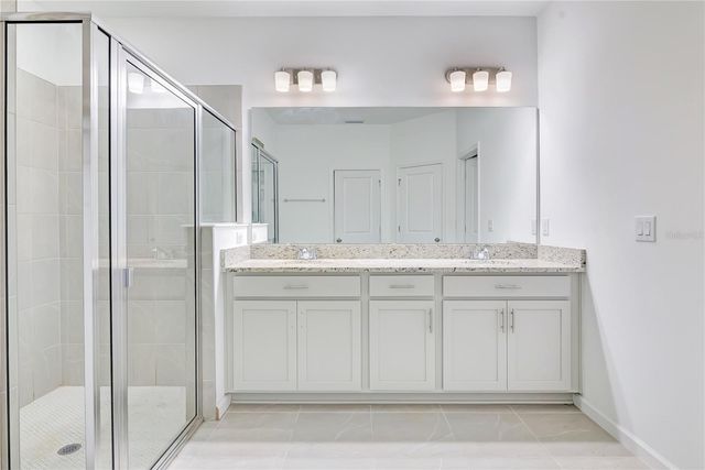 437 SILVER PALM DRIVE, Haines City, FL 33844