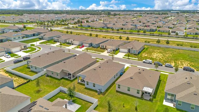 437 SILVER PALM DRIVE, Haines City, FL 33844