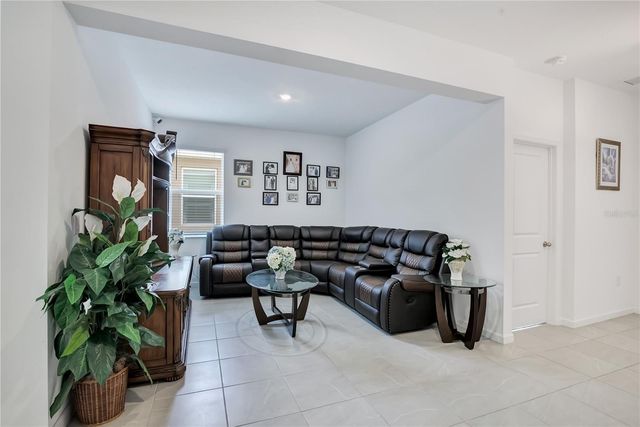 437 SILVER PALM DRIVE, Haines City, FL 33844