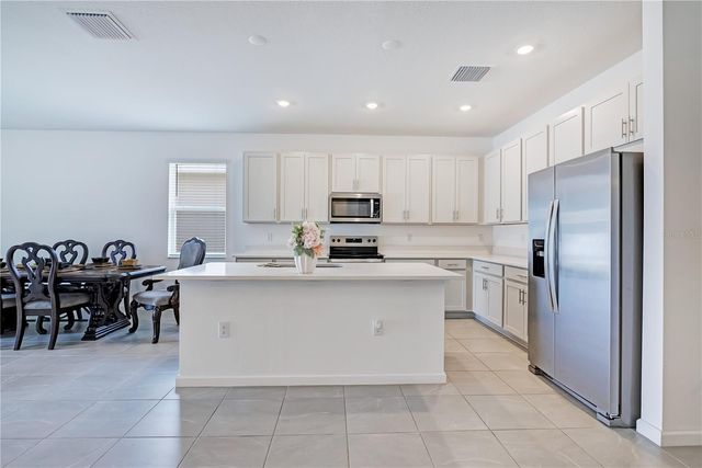 437 SILVER PALM DRIVE, Haines City, FL 33844