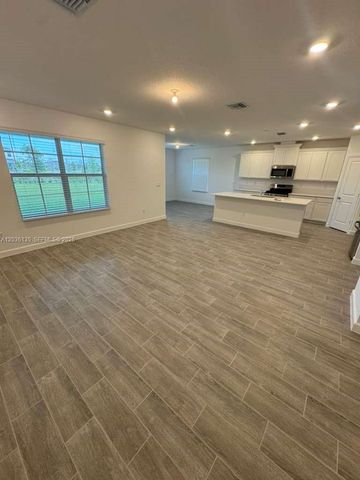 1654 Hoot Owl Hollow 1654, Loxahatchee, FL 33470