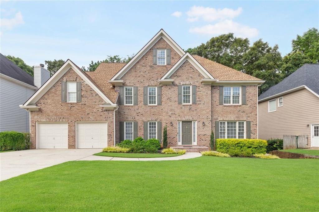 8073 RIDGE Valley, Woodstock, GA 30189