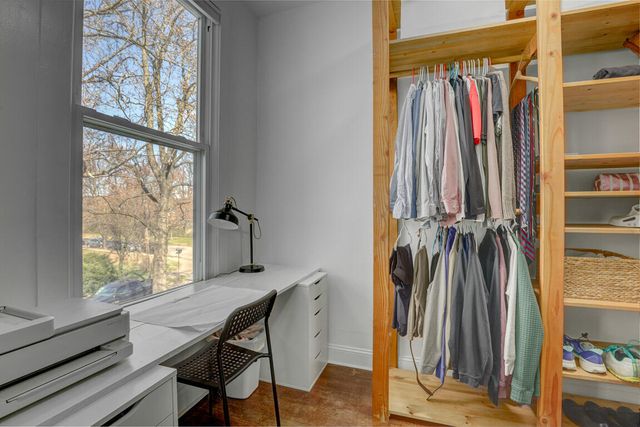 562 E 4th Street E, Newport, KY 41071