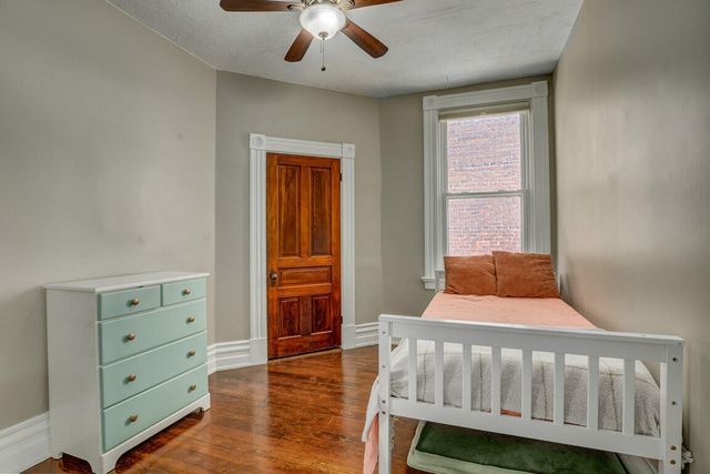 562 E 4th Street E, Newport, KY 41071