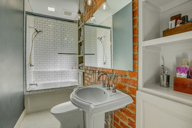 562 E 4th Street E, Newport, KY 41071