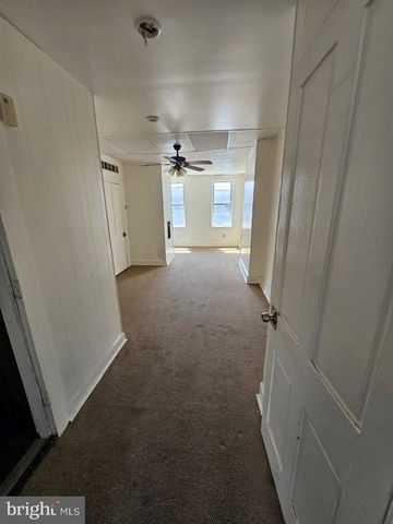 537 N CARROLLTON AVE, Baltimore, MD 21223