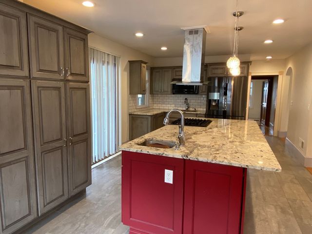 99 Walnut Street 2, Malden, MA 02148