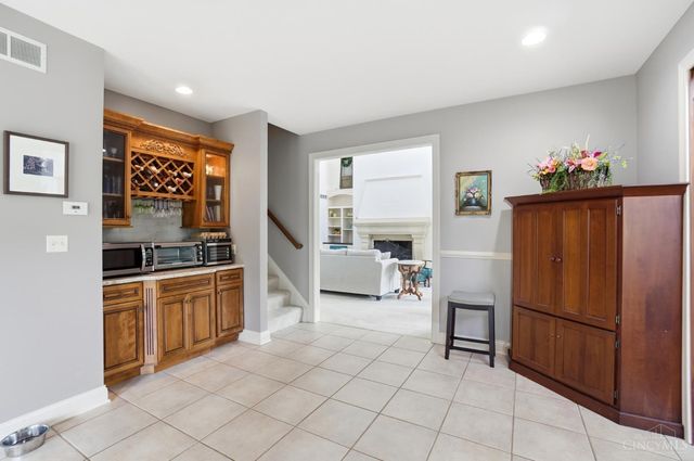 2372 Manistique Lakes Drive, Union Twp, OH 45036