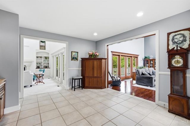 2372 Manistique Lakes Drive, Union Twp, OH 45036
