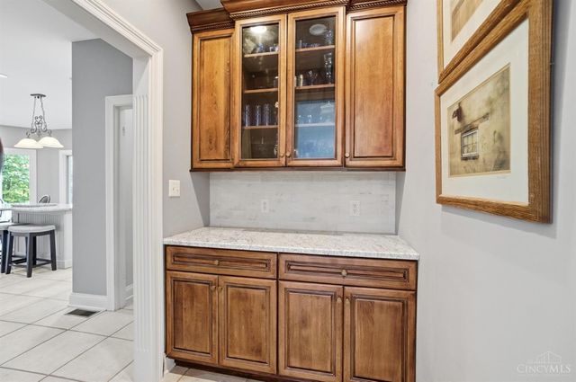 2372 Manistique Lakes Drive, Union Twp, OH 45036