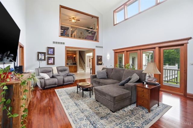2372 Manistique Lakes Drive, Union Twp, OH 45036