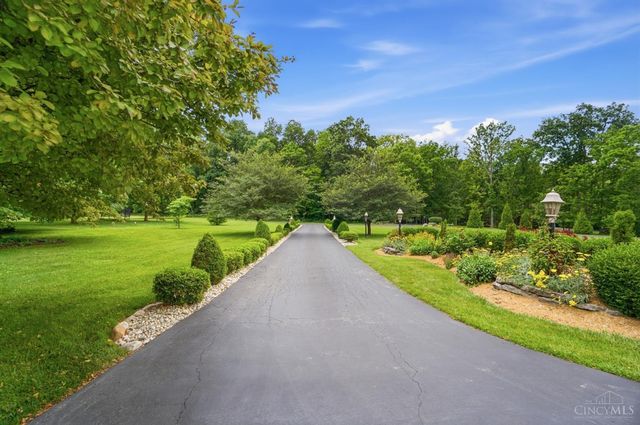 2372 Manistique Lakes Drive, Union Twp, OH 45036