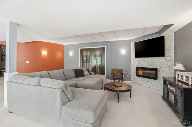 2372 Manistique Lakes Drive, Union Twp, OH 45036