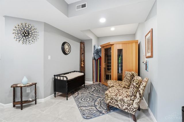 2372 Manistique Lakes Drive, Union Twp, OH 45036