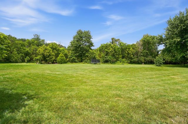 2372 Manistique Lakes Drive, Union Twp, OH 45036