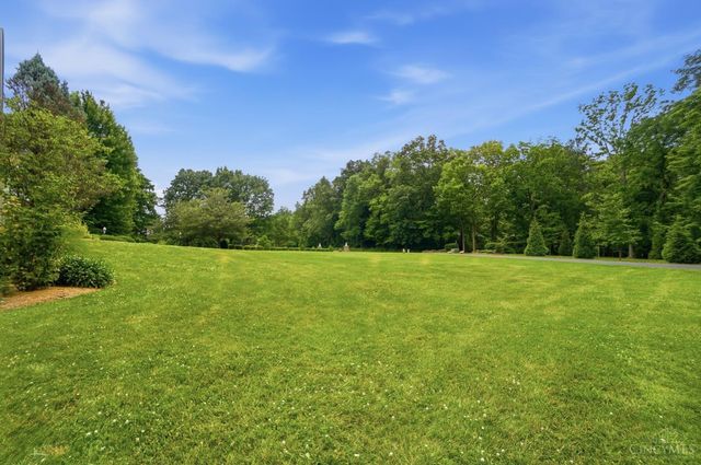 2372 Manistique Lakes Drive, Union Twp, OH 45036