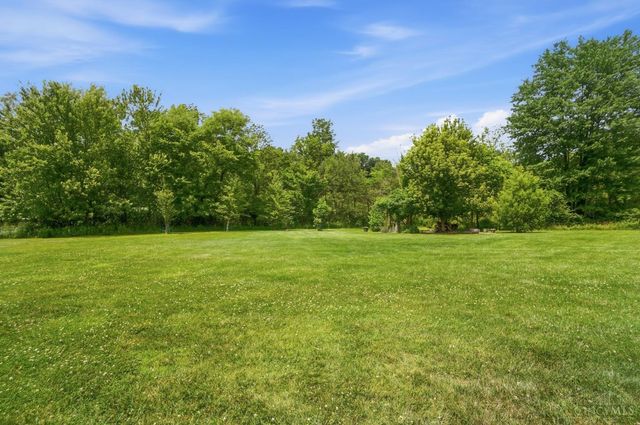 2372 Manistique Lakes Drive, Union Twp, OH 45036
