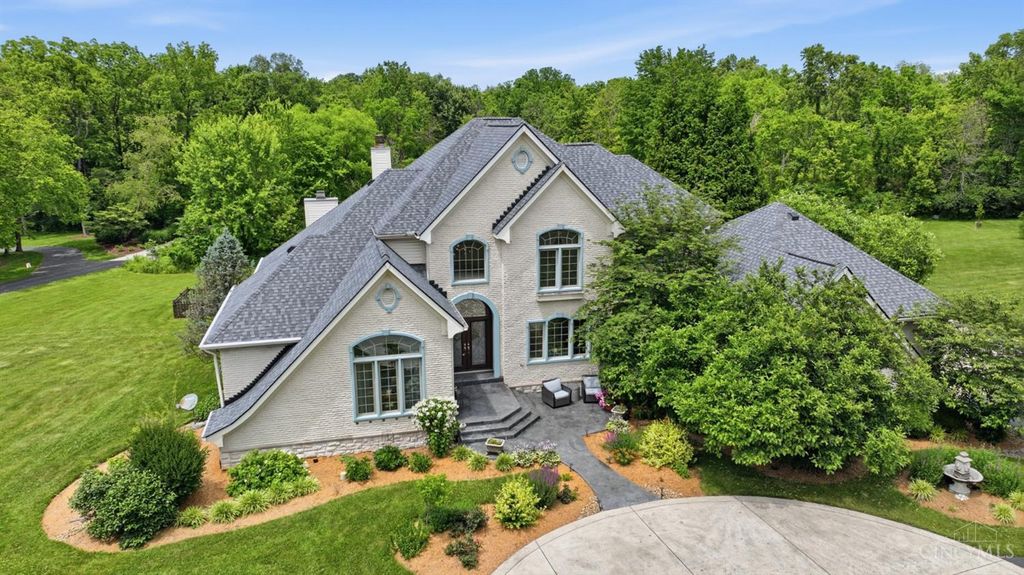 2372 Manistique Lakes Drive, Union Twp, OH 45036
