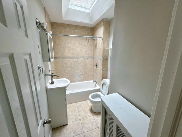 3208 W WILLARD ST, Philadelphia, PA 19129