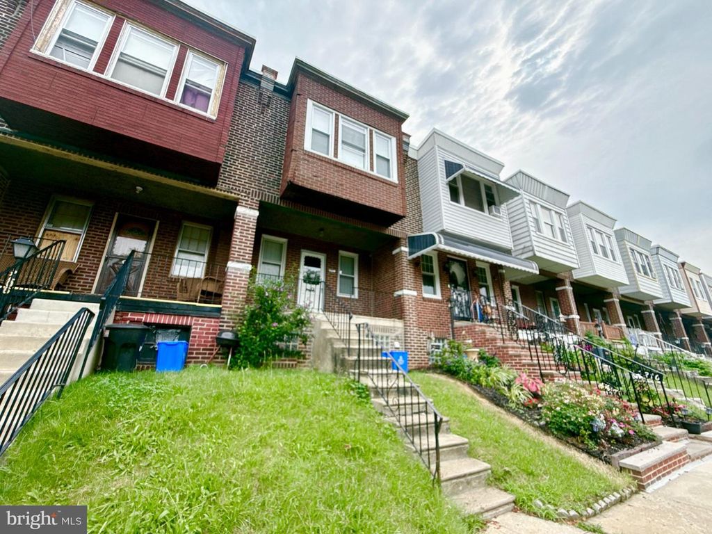 3208 W WILLARD ST, Philadelphia, PA 19129