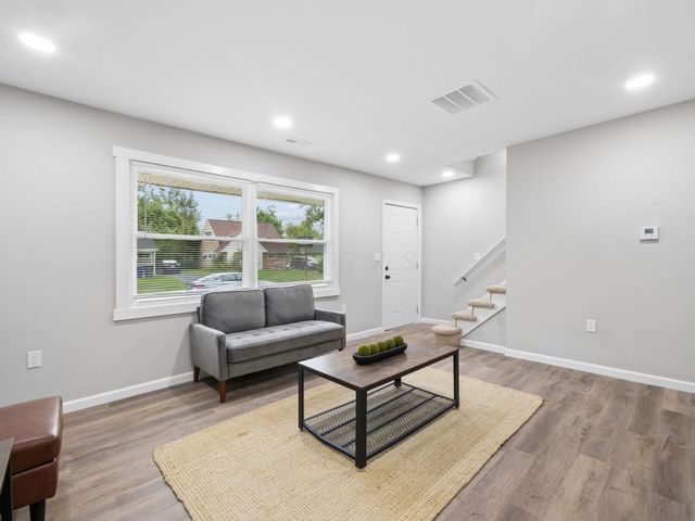 2344 Century Drive, Columbus, OH 43211