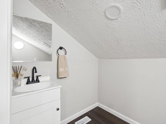 2344 Century Drive, Columbus, OH 43211