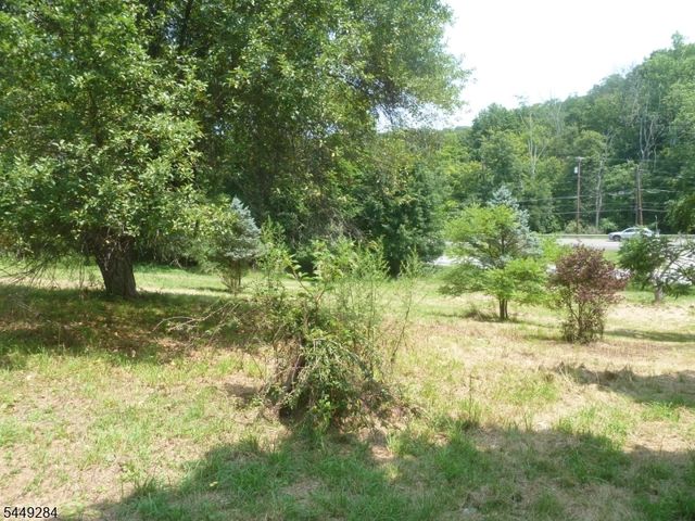 4 Smith Rd, Wantage Twp., NJ 07461