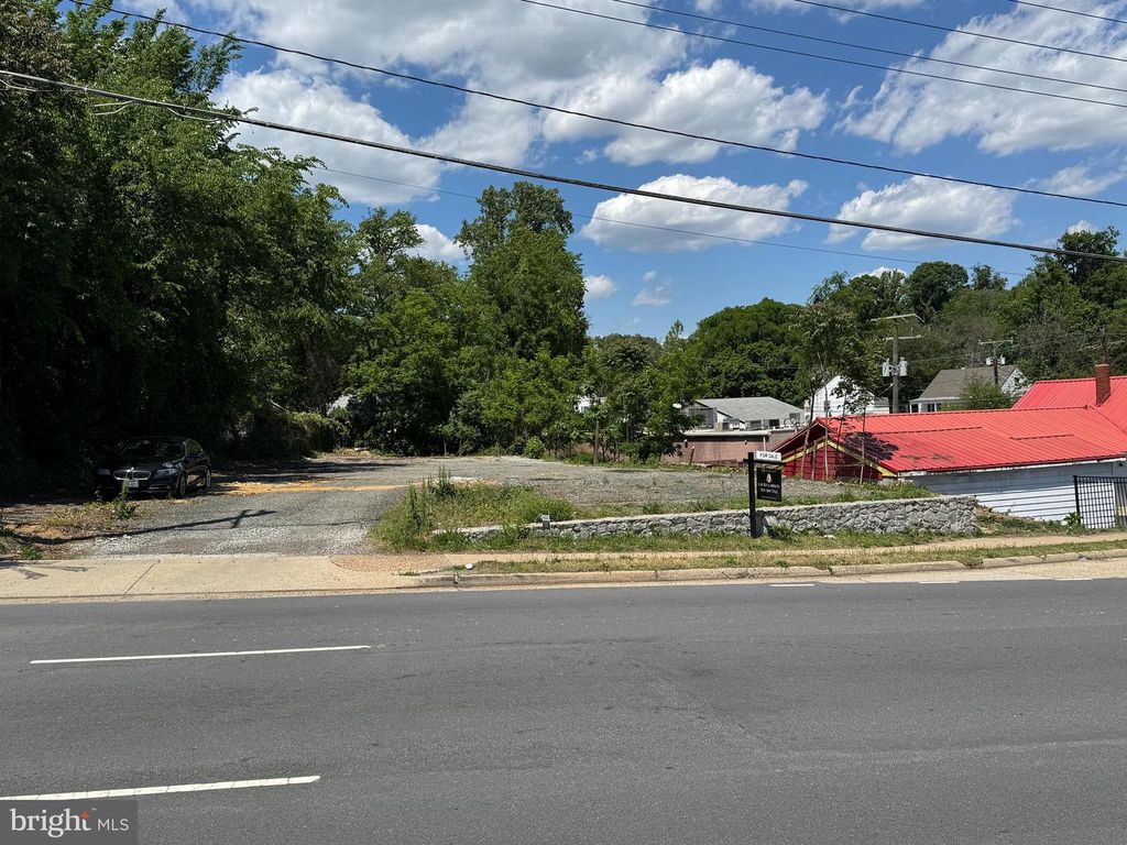 6150 RICHMOND HWY, Alexandria, VA 22303