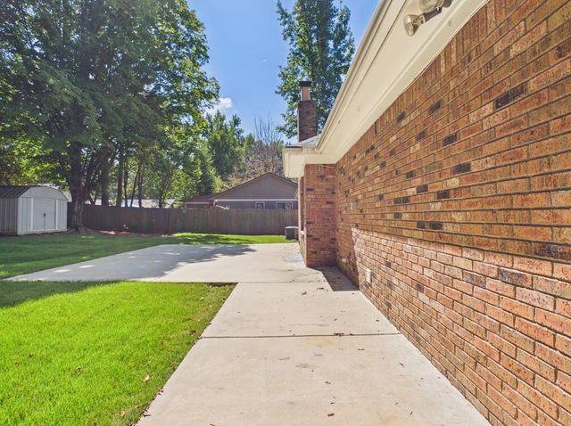4320 NORTHWOOD HILLS DR, Memphis, TN 38128