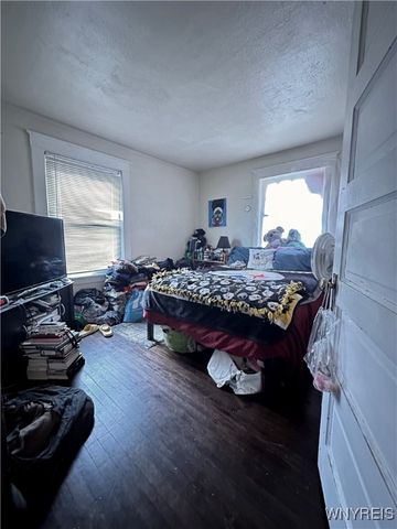 455 7th Street, Niagara Falls, NY 14301